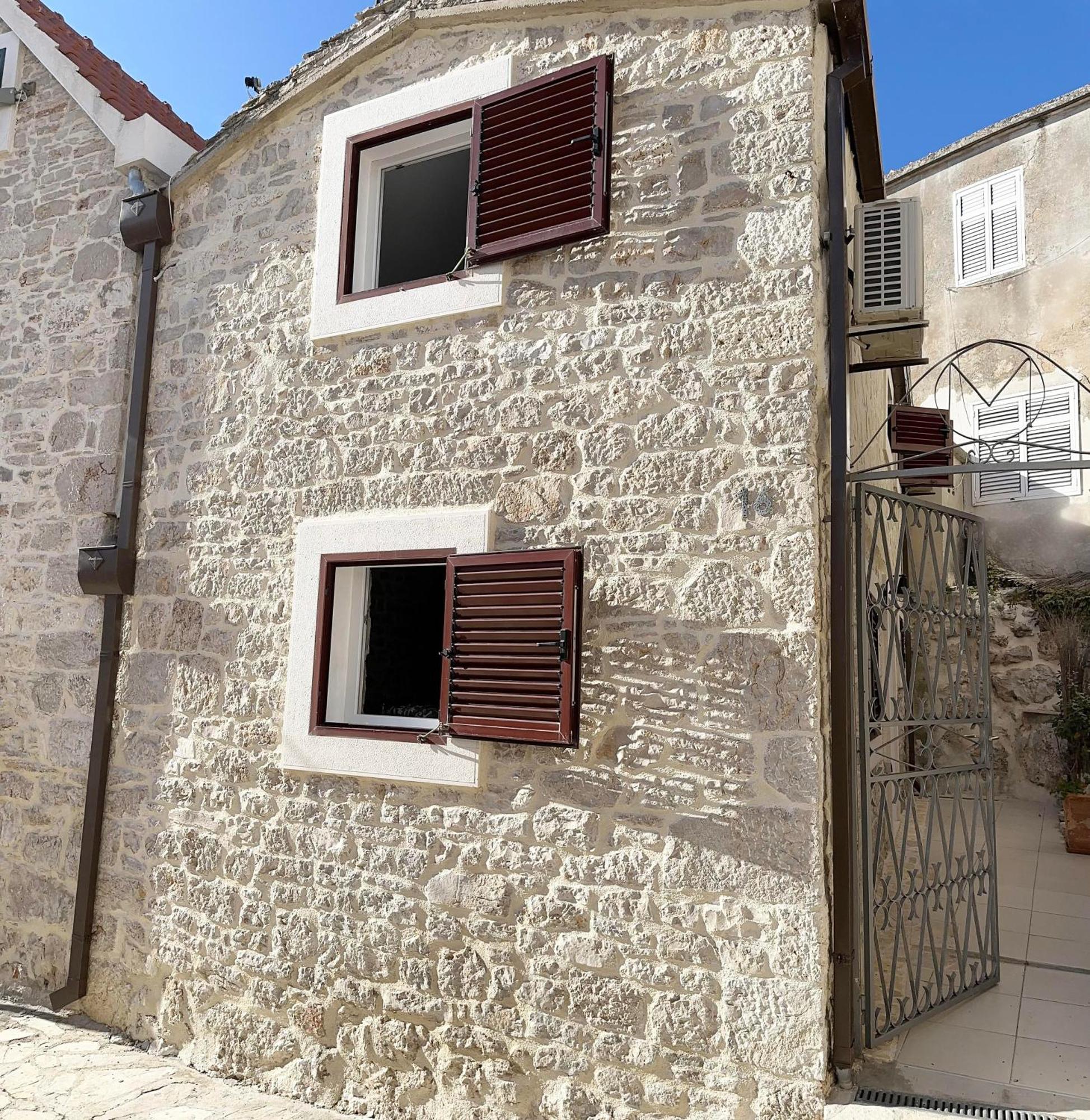 Secret House Andrea Villa Primošten Kültér fotó